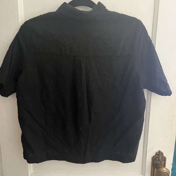 Madewell Cropped Short Sleeve, Textured Button-Up, S - Picture 2 of 3